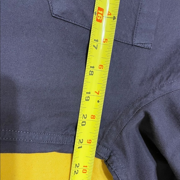 AE 🦅 Men’s Button Down Shirt - Picture 5 of 6